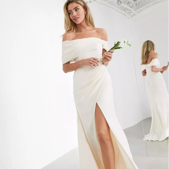ASOS Dresses & Skirts - ASOS Wedding Dress new with tags